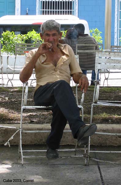 Man met sigaar Sancta Spiritus